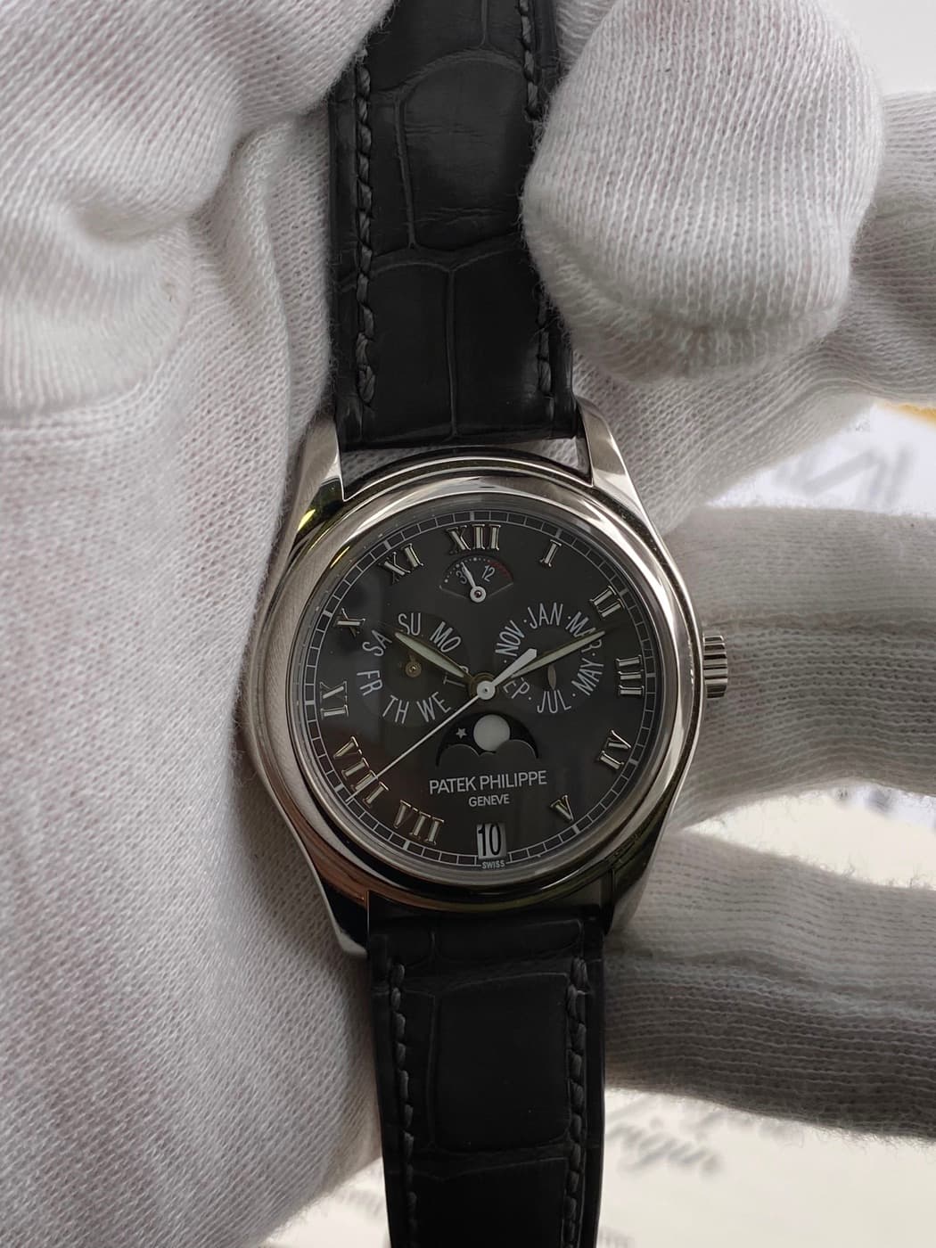 Patek Philippe Annual Calendar – View 2