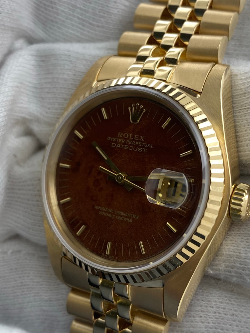 Rolex Datejust 36 “Burl Wood” – View 4