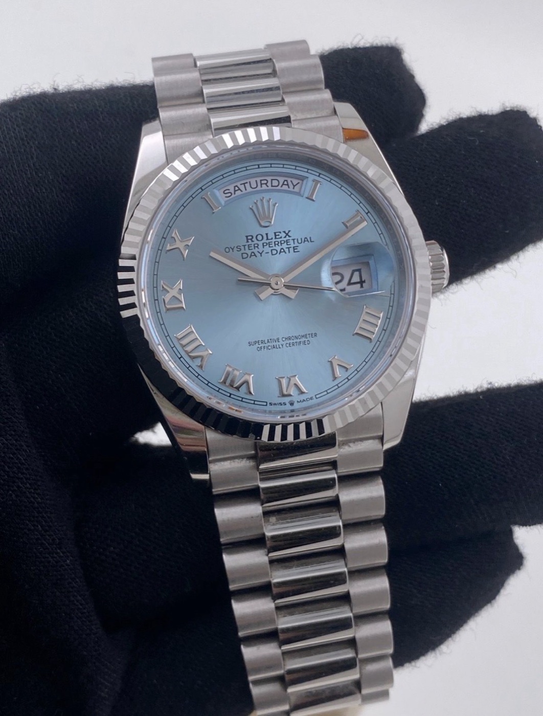 Rolex Day-Date 36 „Ice Blue“ Platin